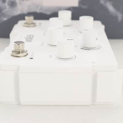Kernom Ridge Overdrive 2021 - Present - White image 3