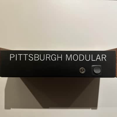 Pittsburgh Modular 48hp Skiff 00s - Wood image 1