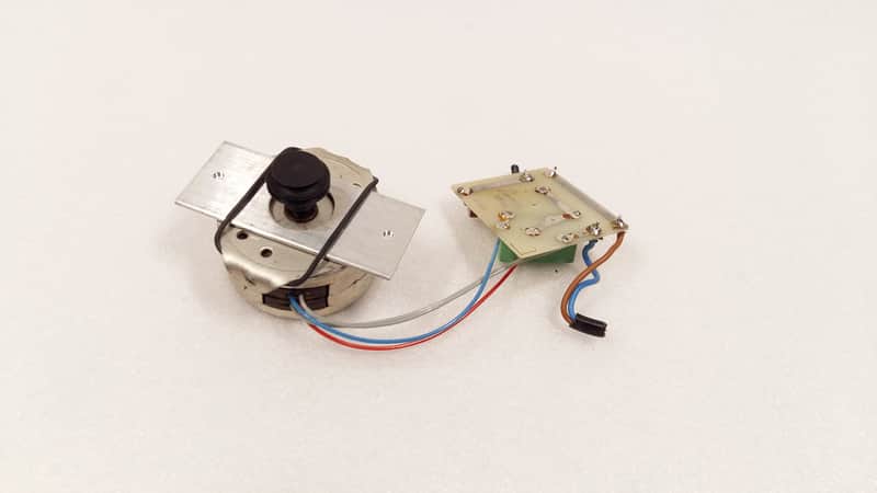 Rega Planar TURNTABLE MOTOR - 9904 111 31813 - PHILIPS, PREMOTEC image 1