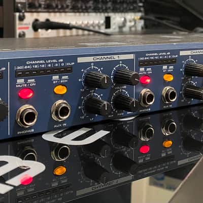 Samson S-Phone S Class Headphone Mixer/Amplifier image 1
