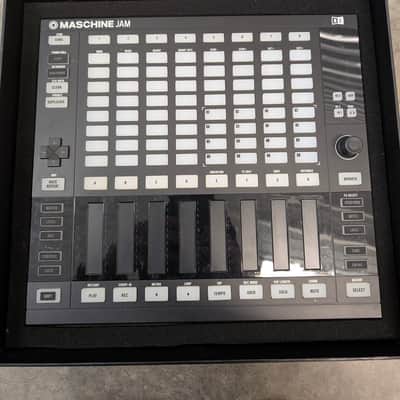 Native Instruments MASCHINE JAM Production & Sequencing Controller