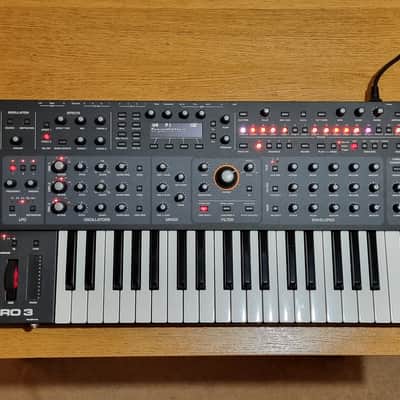Sequential Pro 3 37-Key 3-Voice Monophonic / Paraphonic Synthesizer 2020 - Present - Black image 1