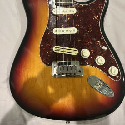 Fender American Standard Stratocaster with Rosewood Fretboard 1998 - 2000 - Sunburst image 2