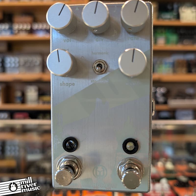 Walrus Audio Monument V2