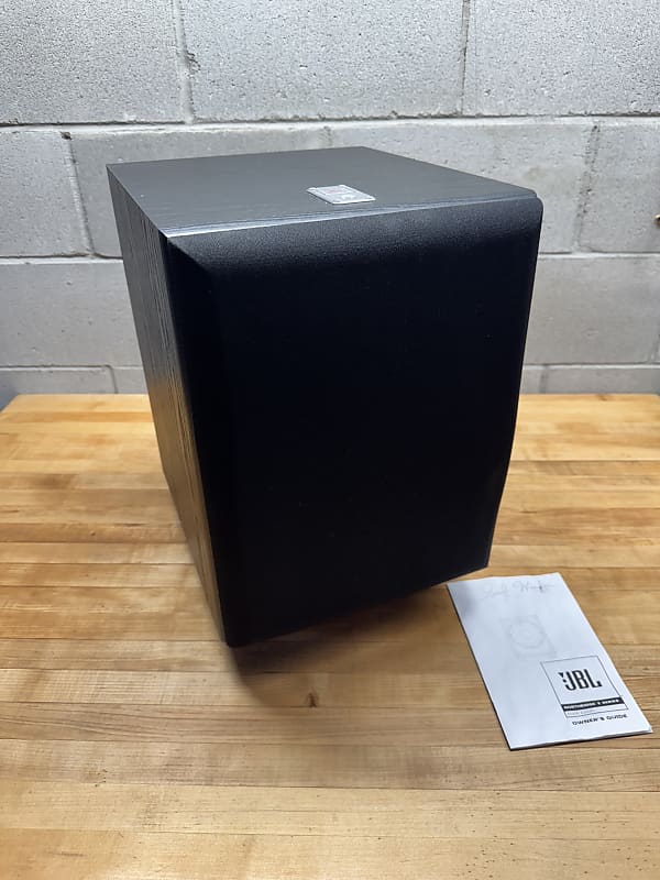JBL E150P image 1