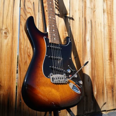 G&L USA CLF Research S-500 Tobacco Sunburst 6-String Electric Guitar w/ Gig Bag NOS image 5