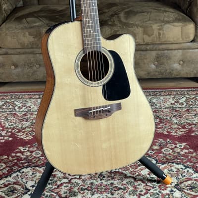 Takamine P2DC Pro Series 2 Dreadnought Cutaway + Natural Satin + NEW + incl. Case image 1
