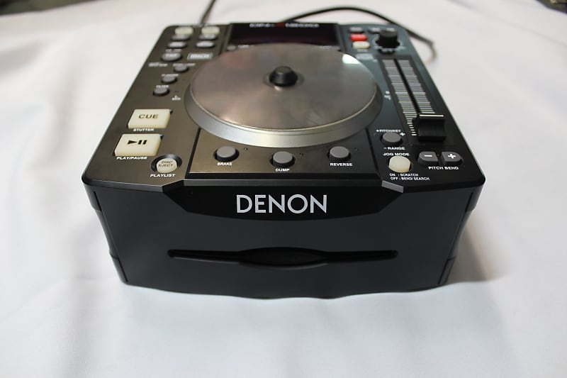 Denon DN-S1200 CD Player/DJ Controller (Consignment)
