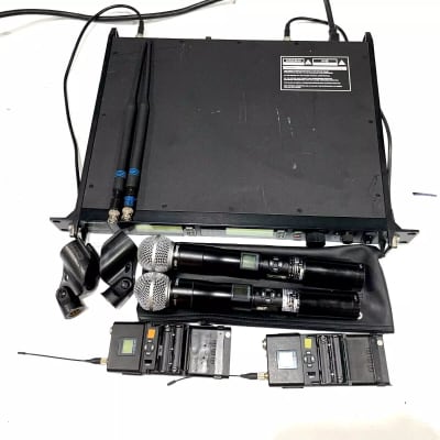 Shure UR4D L3 Dual Wireless Receiver W/2 UR2 Handheld Transmitters #2417 (One) image 3