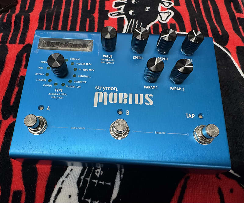 Strymon Mobius