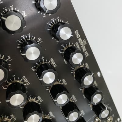 Synthesis Technology E370 Quad Morphing VCO Eurorack Module image 5
