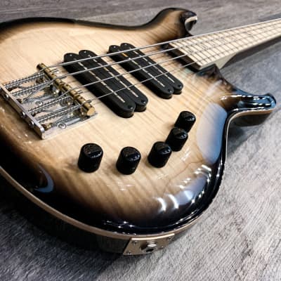PRS USA Gary Grainger 4 String Custom Color Electric Bass Vintage Natural Dark Burst Maple Neck/Fing image 2