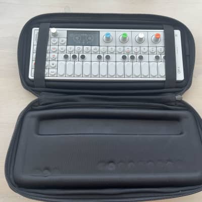 Teenage Engineering OP-1 Portable Synthesizer Workstation 2011 - Present - White image 4