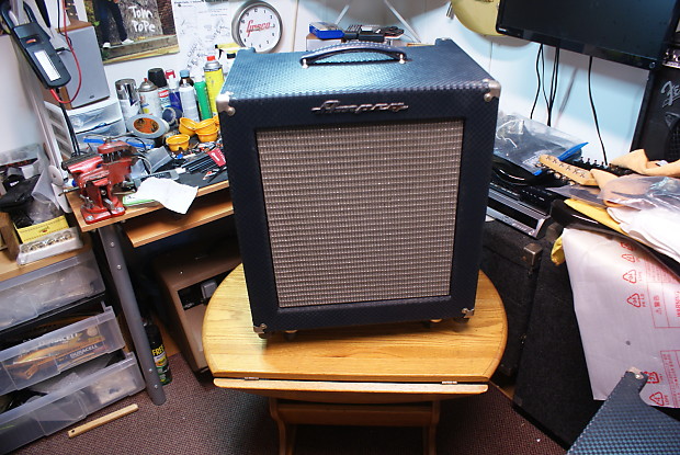 AMPEG B100R 2000's ? REFURBISHED W/BW SPEAKER, BLUE DIAMOND