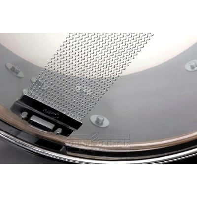 Gretsch USA Custom Snare Drum 14x5 8-Lug Walnut Gloss w/Micro-Sensitive Strainer image 4