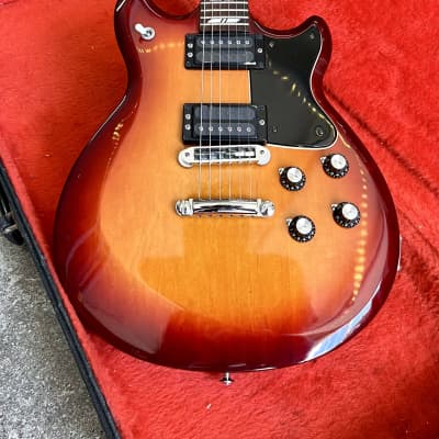 Yamaha SG-700 | Reverb