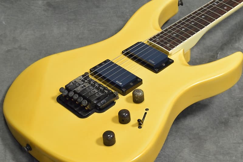 TTE31516大 ヤマハ エレキギター RGX 820E ブラック ジャンク品 直接お