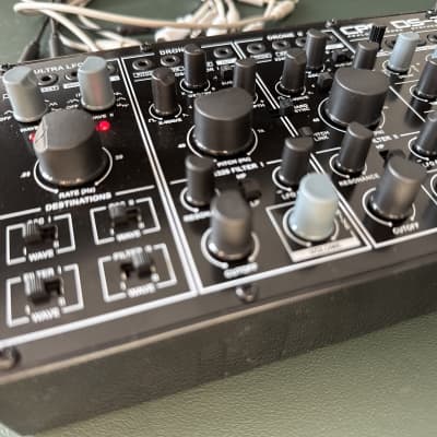 Stylophone CPM DS-2 2025 - Black Metal and Plastic image 5