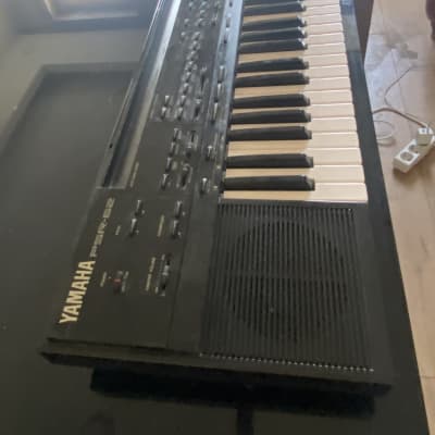 Buy used Yamaha PSR 62 Arabic Scale 49 Keys Vintage Keyboard 1990s