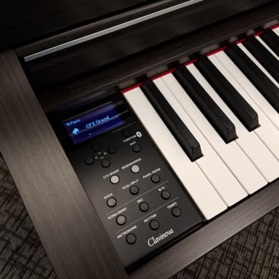 Yamaha Clavinova CLP-675 Digital Piano CLP675DW bench Included 