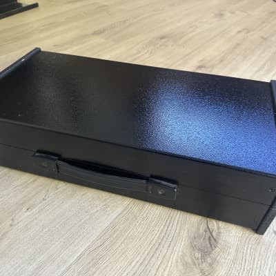 Erica Synths 2x104HP Aluminum Travel Case ( + 2 power supplies and Stand ) image 2