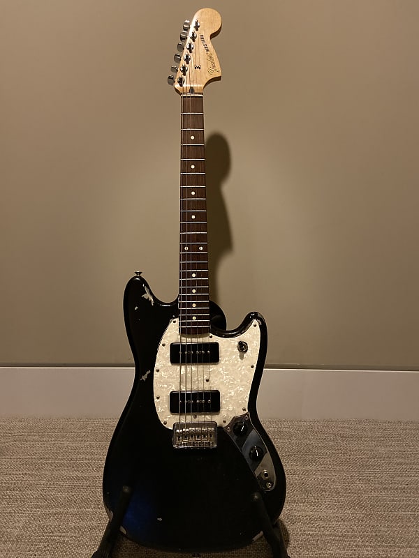 Fender offset deals series mustang 90