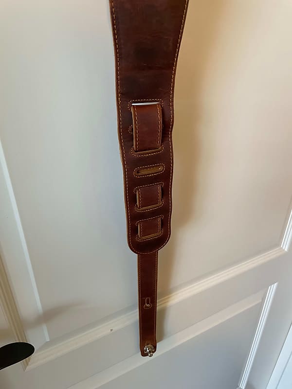 Shoulder Strap Rust Brown + Antique
