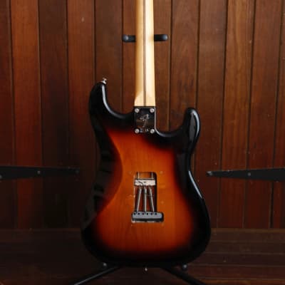Fender Player Series Stratocaster Sunburst Left Handed Guitar Pre-Owned image 9