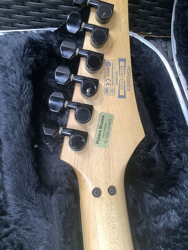 Ibanez RG RG320EX electric guitar EMG Pickups reversed headstock