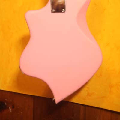 Unbranded Monroe II 2020 Pink 6 string guitar Danelectro style pickups SSS image 6