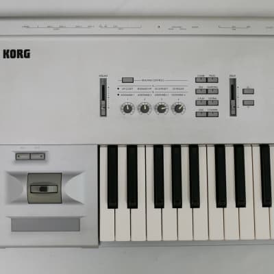 KORG Triton 61 image 5