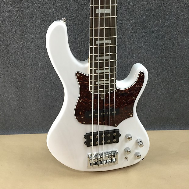 【9505】 cort GB75 ash 5弦ベース ホワイト 高コスパ 9505】 cort GB75 ash 5弦ベース ホワイト 高コスパ Cort GB75