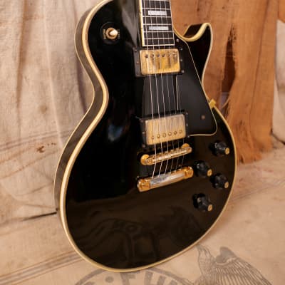 Gibson Les Paul Custom 1969 - Black image 4