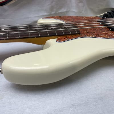 Fender American Professional II 2 Jazz Bass V 5-string J-Bass 2022 - Olympic White / Rosewood fingerboard image 14