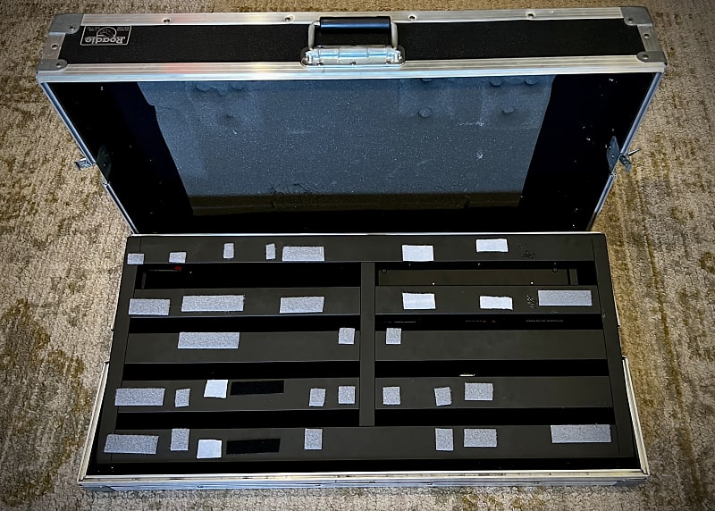 Pedaltrain Novo 32 with Roadie Custom sized pedal board Reverb