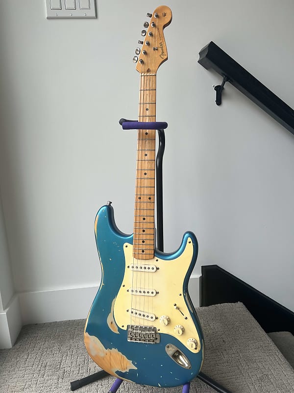 Fender American Vintage '57 Stratocaster 1990s - Relic Blue image 1