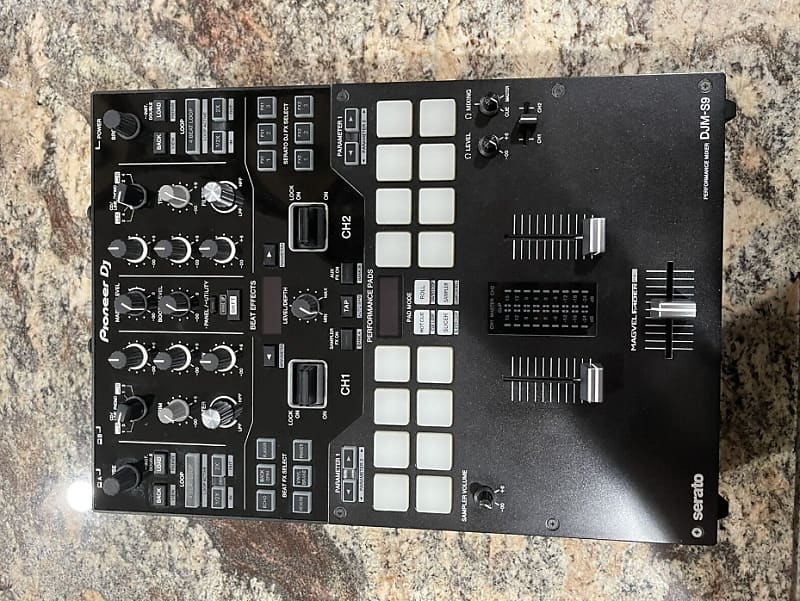 Pioneer DJ DJMS9 Professional 2Channel Mixer Reverb