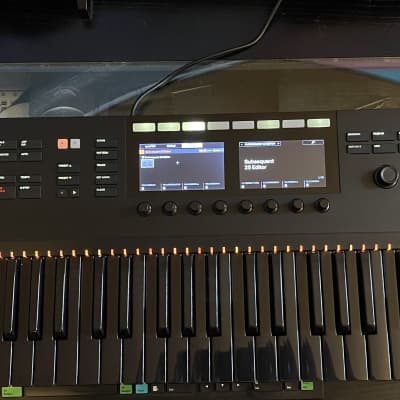 Native Instruments Komplete Kontrol S49 Mk2 *Black Edition