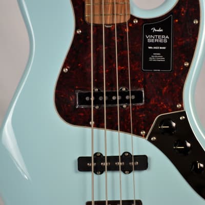 Fender Vintera '60s Jazz Bass with Fender Gig Bag - Daphne Blue image 3