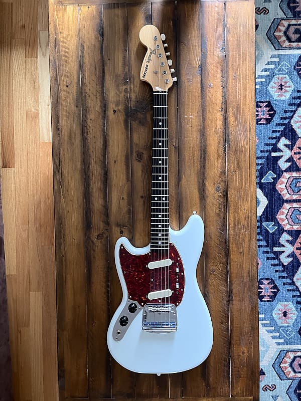 Fender Mustang MIJ Olympic White Reverb