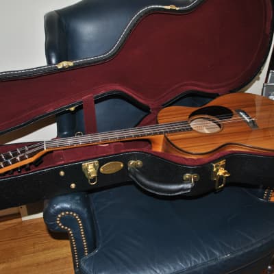 Pono Bn8-1 8 string tenor guitar/ baritone ukulele w/TKL case for sale