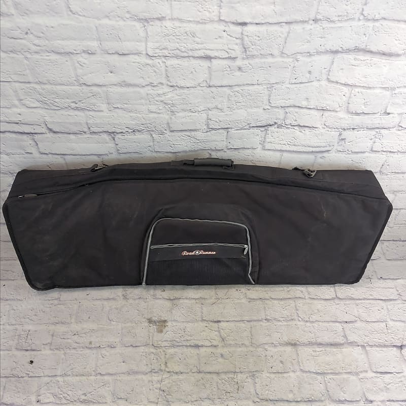 Road Runner RK5117 (76Key) Keyboard Bag Reverb