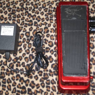 used Dunlop SW95 High Gain Distortion / Wah + near A+ Dunlop 18V adapter (NO battery clips, they were taken off) Wah effect has limited range and volume get low in heel position // the distortion feature overall works fine (feet & knobs changed) for sale