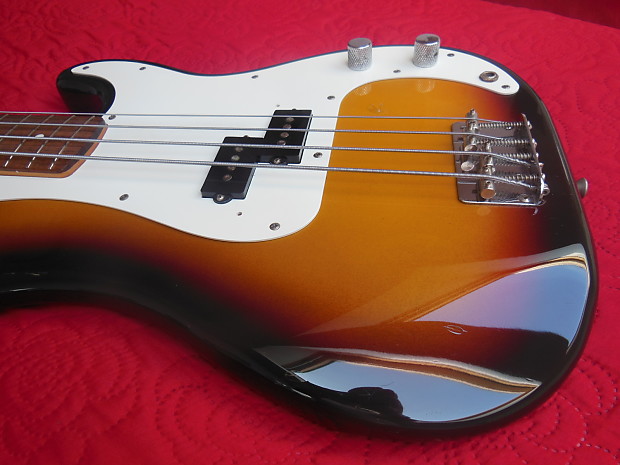 Squier by Fender, Precision Bass SPB-33, Silver Series, made in