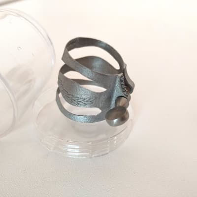 Playnick Vincero Titanium Clarinet Ligature image 5