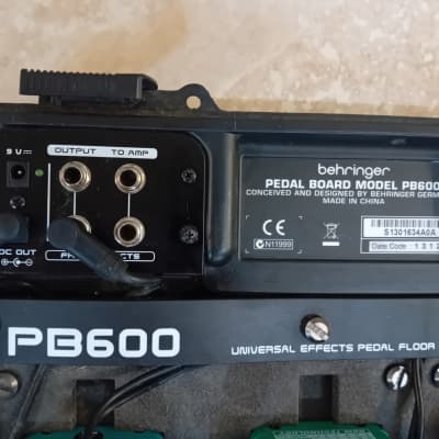 Behringer PB600 Pedalboard with Power Supply 2010s - Standard image 9