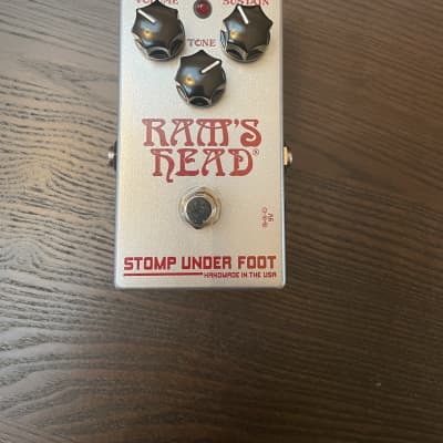 Stomp Under Foot The Amherst '76 Ram's Head J Mascis Muff Fuzz