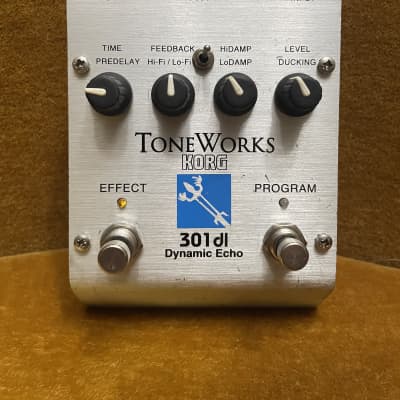 Korg ToneWorks 301dl Dynamic Echo | Reverb