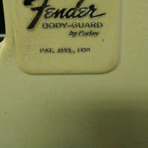 Fender  Parker Body Guard For Jazz Bass 1960s White image 2