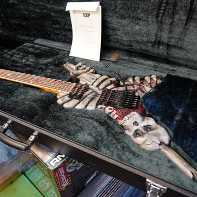 ESP Custom Shop Anchang Star Skull - 20th Anniversary Hand Carved  Sex Machineguns - w/ Case image 22